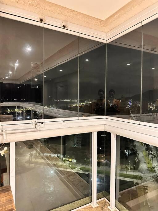 Apto Com Vista Para O Mar Com 2 Vagas - 瓜鲁雅 外观 照片